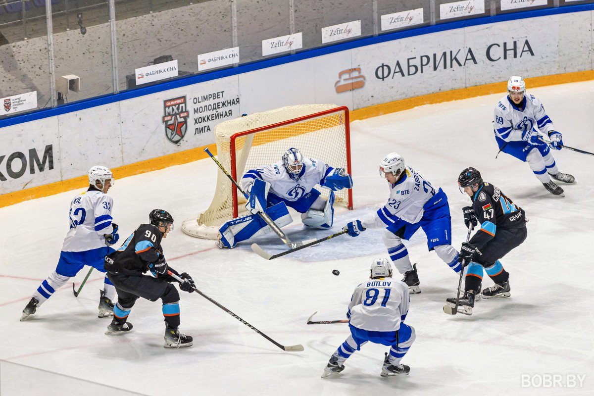 Хозяева льда вырвали победу со счётом 3:2