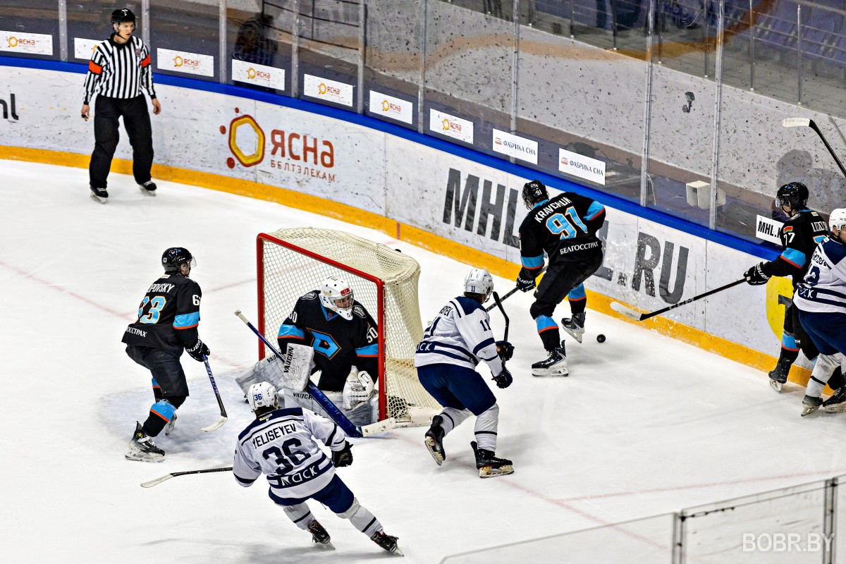 Динамо-Шинник уступил «Динамо-Карелия»: 3:4 Динамо-Шинник уступил «Динамо-Карелия»: 3:4