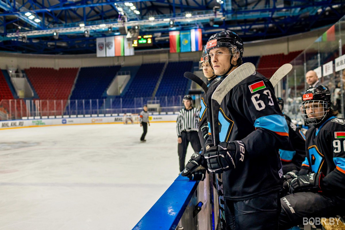 Динамо-Шинник уступил «Динамо-Карелия»: 3:4 Динамо-Шинник уступил «Динамо-Карелия»: 3:4