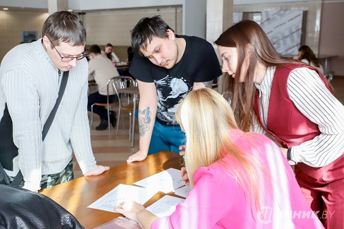 На базе &laquo;Белшины&raquo; прошел турнир по шашкам среди молодых специалистов