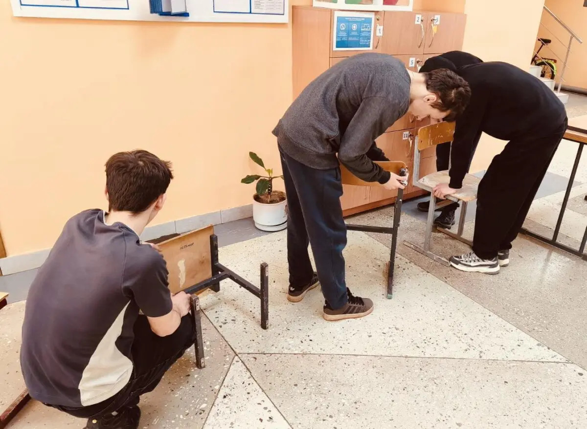 Более 30 учащихся районных школ Бобруйска трудоустроились с помощью управления по труду, занятости и соцзащите