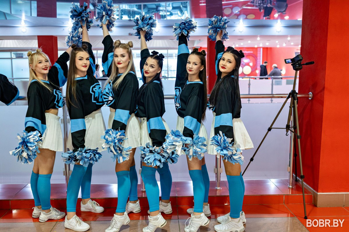 Динамо-Шинник разгромил московское «Динамо» Динамо-Шинник разгромил московское «Динамо»