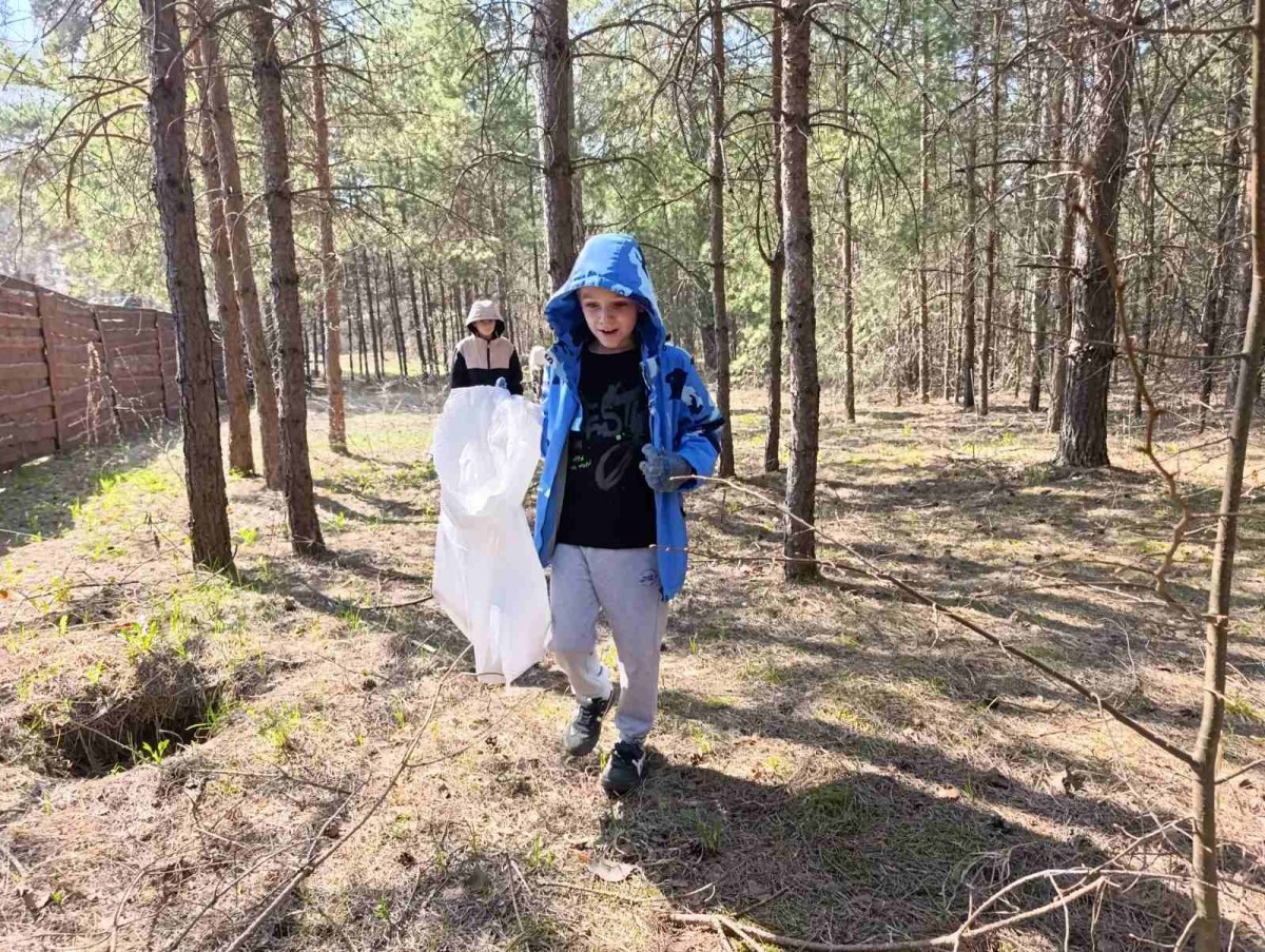 Субботник с пользой для района провели учащиеся Айкидо из Киселевич