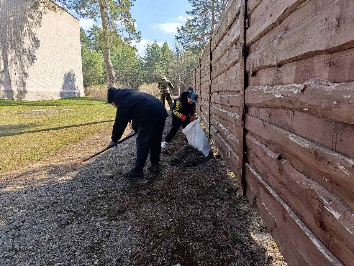 Субботник с пользой для района провели учащиеся Айкидо из Киселевич