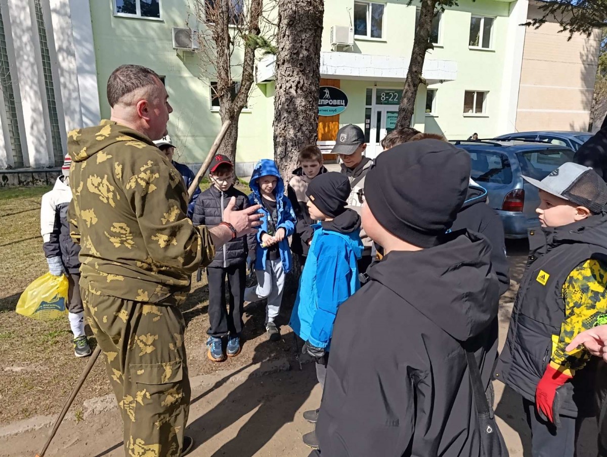 Субботник с пользой для района провели учащиеся Айкидо из Киселевич