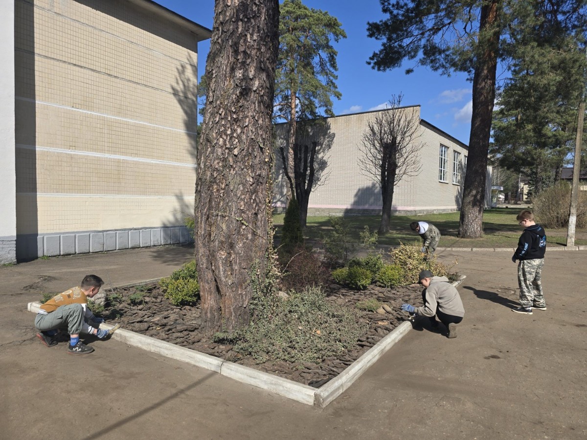 Субботник с пользой для района провели учащиеся Айкидо из Киселевич