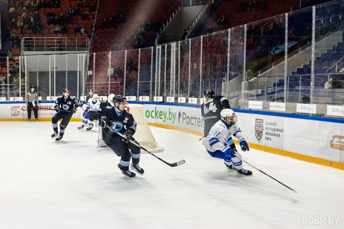 &laquo;Динамо-Шинник&raquo; впервые в истории вышел в четвертьфинал Кубка Харламова