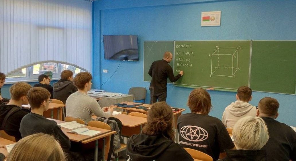 Школьники побывали в БГМТК на дне открытых дверей