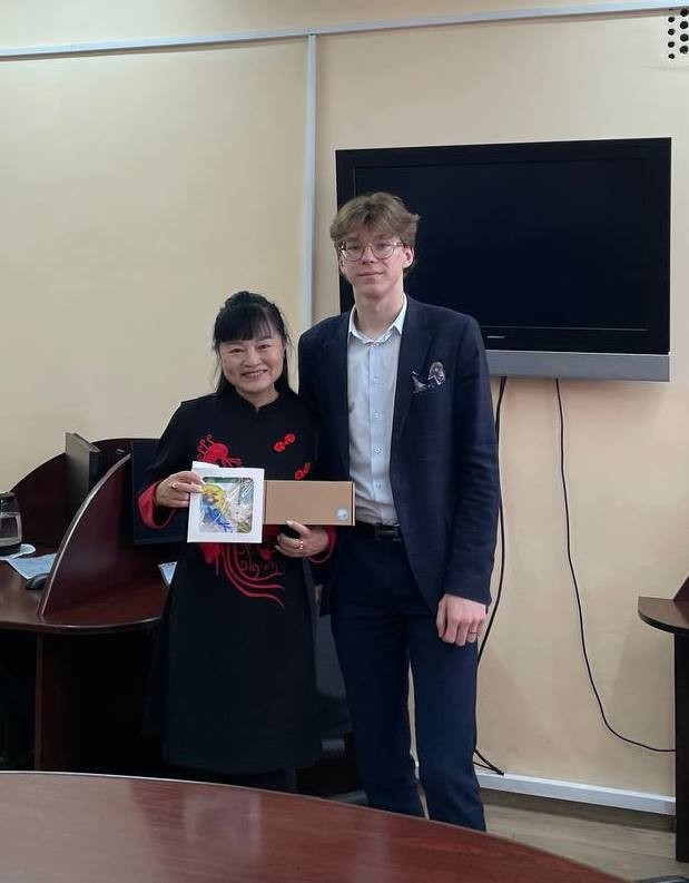 В гимназии №1 города Бобруйска прошла встреча с представителями Института Конфуция