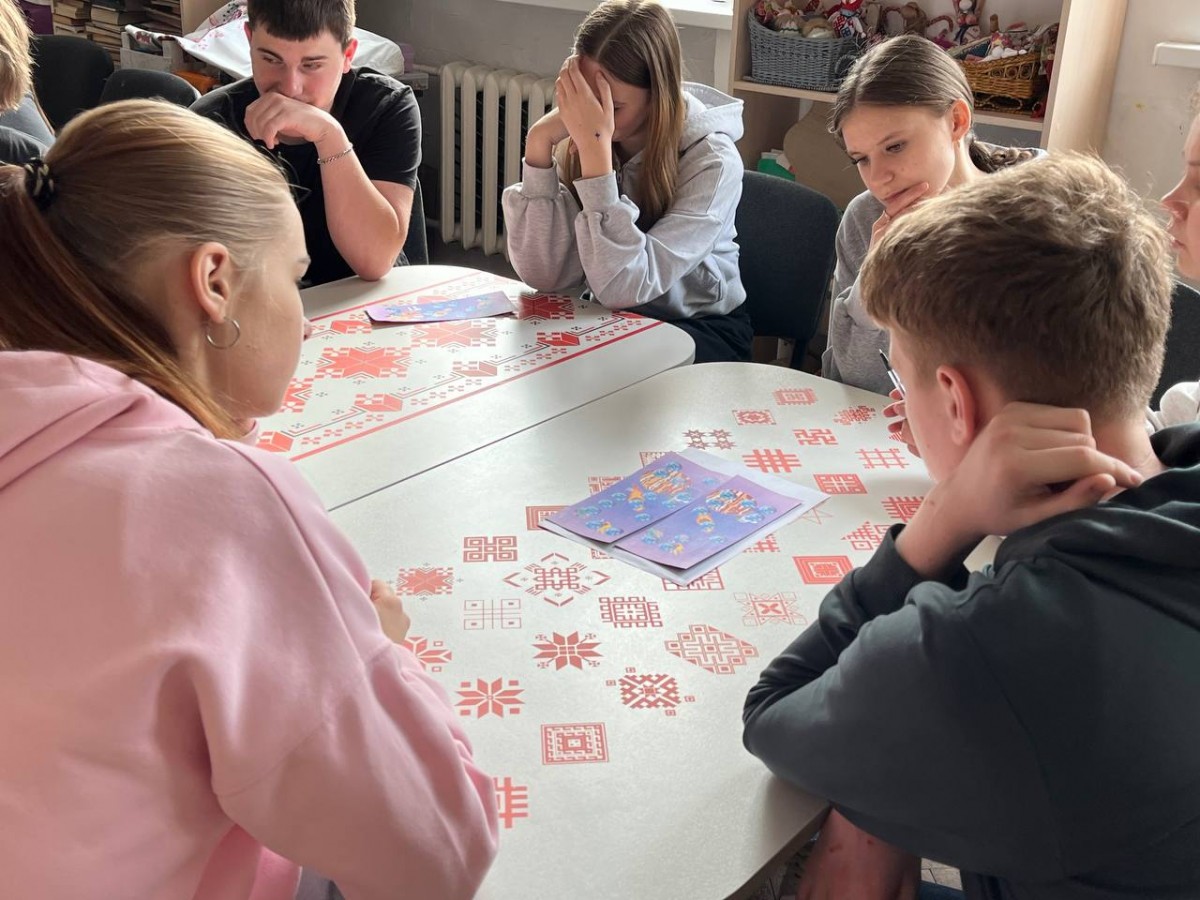 Ко Дню космонавтики в Центре досуга и творчества Бобруйска прошла интеллектуальная игра &laquo;Путешествие по Вселенной&raquo;