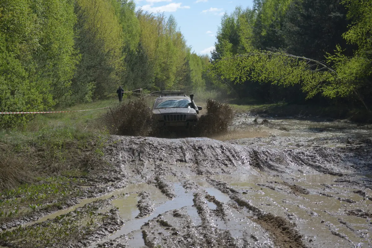 25 апреля в Бобруйском районе пройдет первенство по джип-спринту &laquo;Дорогами Победы&raquo;, посвященное 81-й годовщине Победы в Великой Отечественной войне