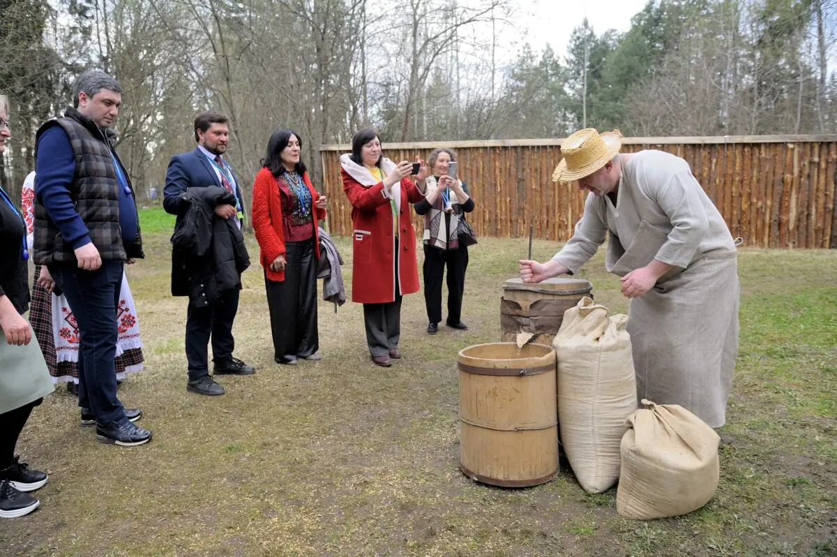В лучших традициях: Бобруйский район принял участников IX Международного форума &laquo;Традиционная культура&raquo;