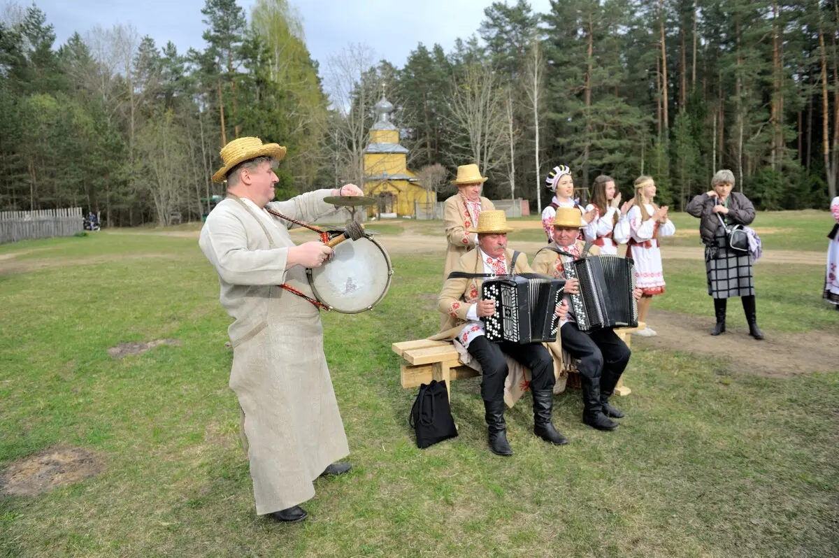 В лучших традициях: Бобруйский район принял участников IX Международного форума &laquo;Традиционная культура&raquo;