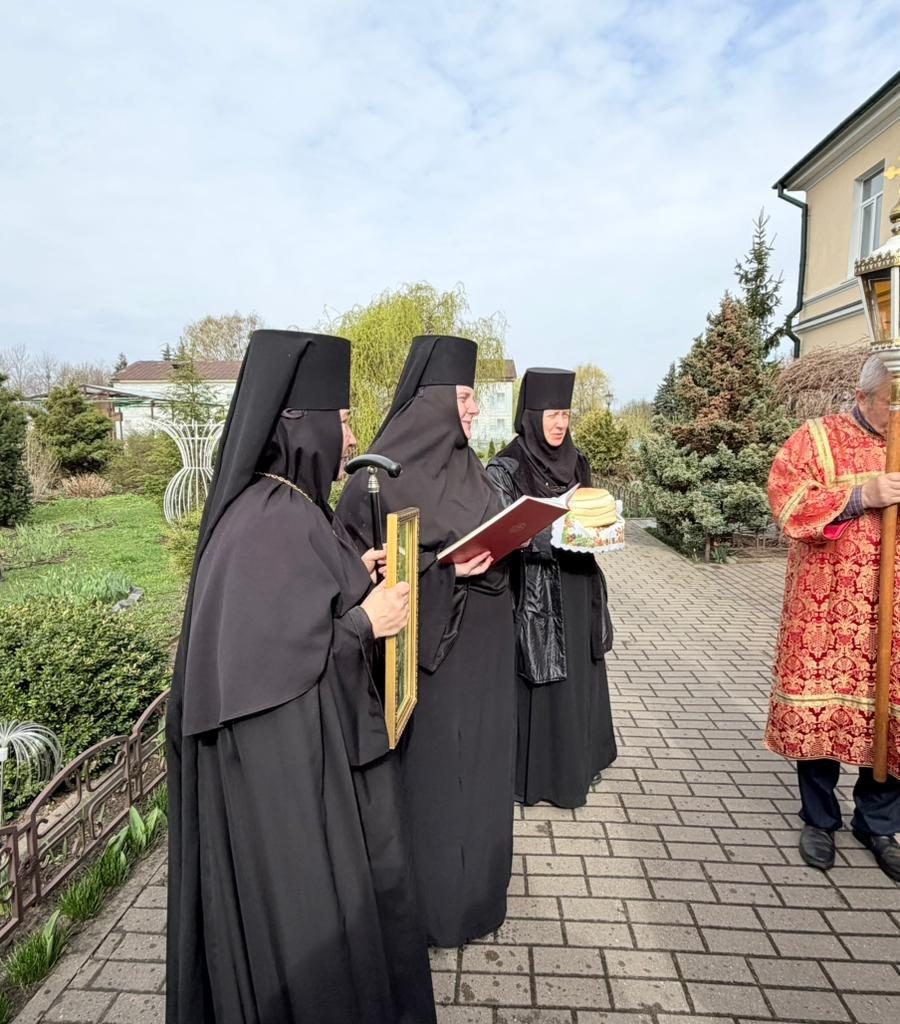 В бобруйском женском монастыре почтили память иконы &laquo;Неувядаемый Цвет&raquo; и преподобной Анастасии Киевской