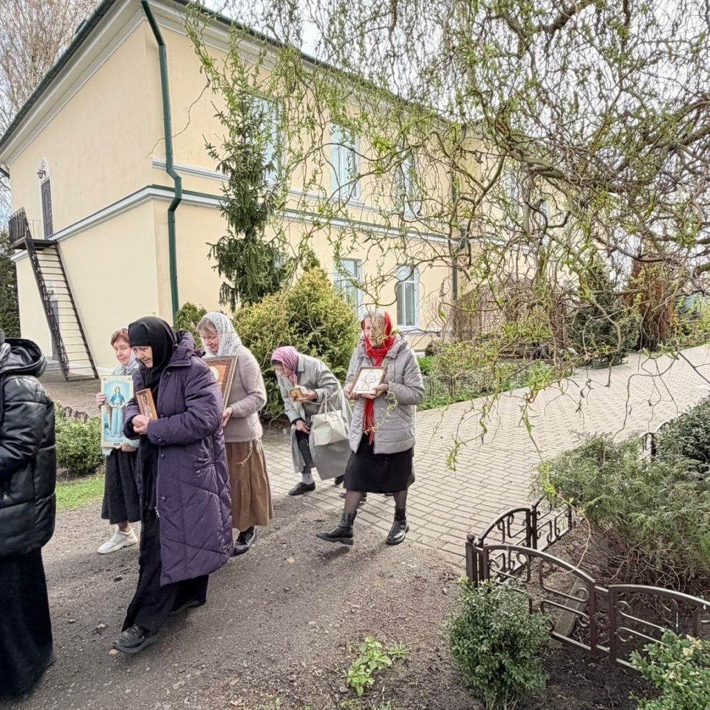 В бобруйском женском монастыре почтили память иконы &laquo;Неувядаемый Цвет&raquo; и преподобной Анастасии Киевской