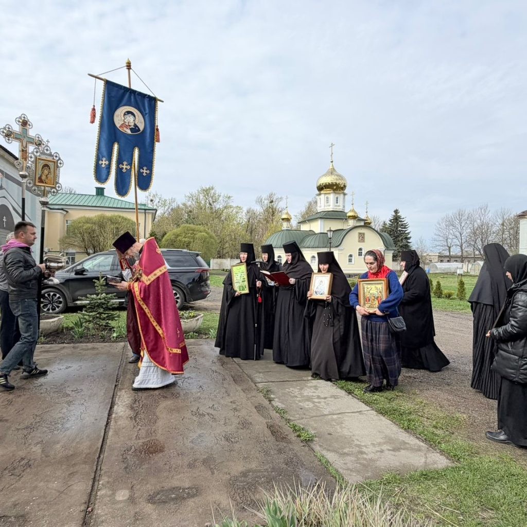 В бобруйском женском монастыре почтили память иконы &laquo;Неувядаемый Цвет&raquo; и преподобной Анастасии Киевской