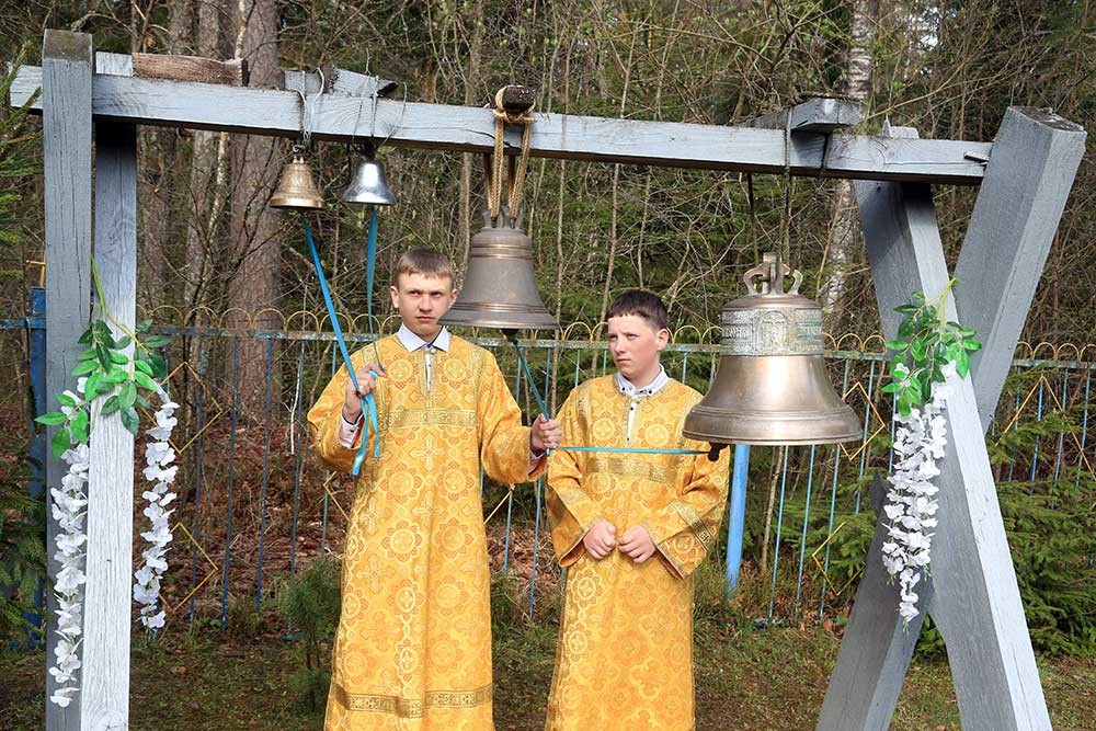 Епископ Бобруйский Серафим возглавил престольное торжество в мужском монастыре Прощанская пустынь