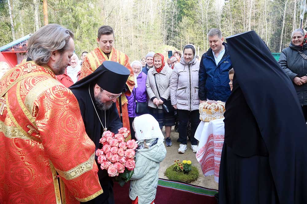 Епископ Бобруйский Серафим возглавил престольное торжество в мужском монастыре Прощанская пустынь