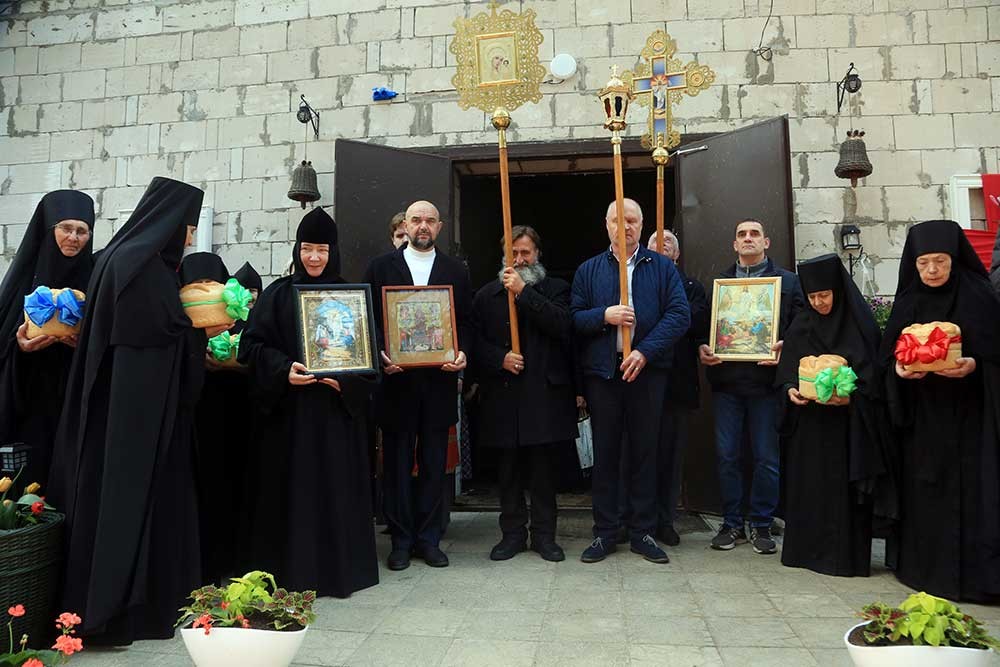 Епископ Бобруйский Серафим возглавил престольное торжество в мужском монастыре Прощанская пустынь