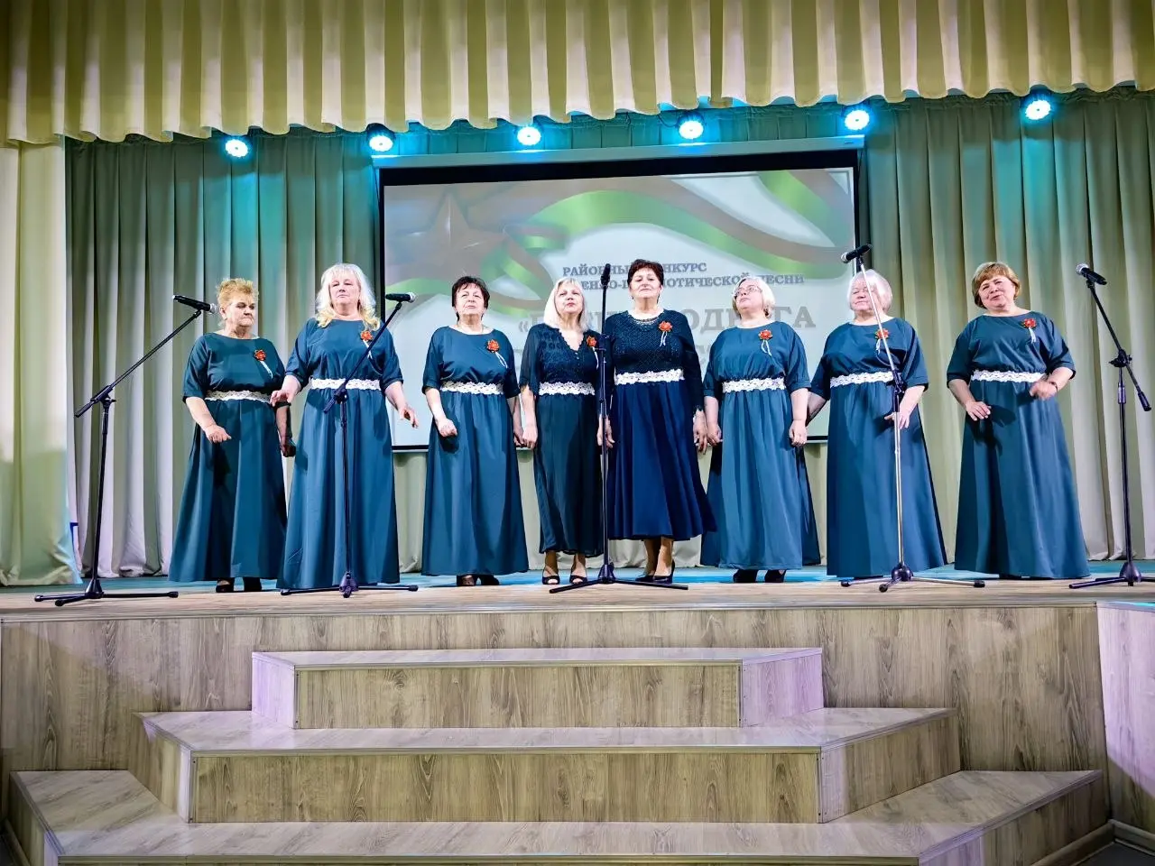 В Бобруйском районном Центре культуры прошли конкурсы военно-патриотической песни и чтецов