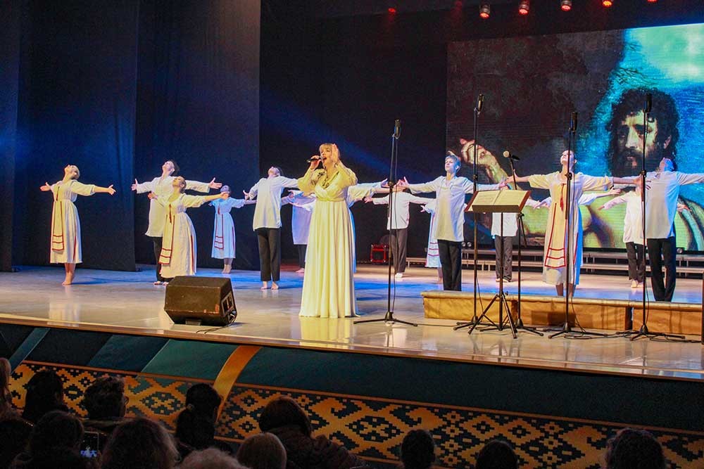 В Бобруйске состоялся музыкальный спектакль &laquo;Христос Воскресе!&raquo; православного театра &laquo;Убрус&raquo;