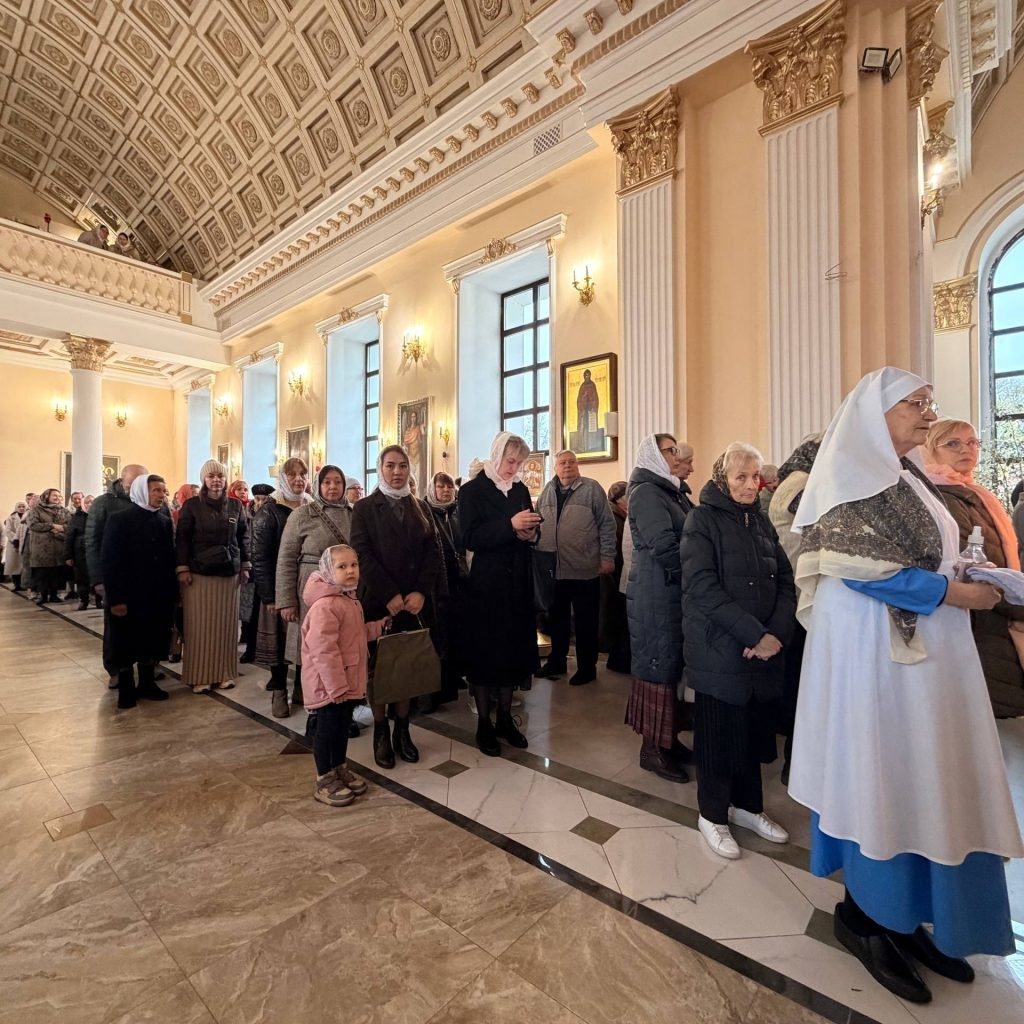 Престольный праздник в Бобруйске: в Мироносицком монастыре почтили память святых жён-мироносиц 