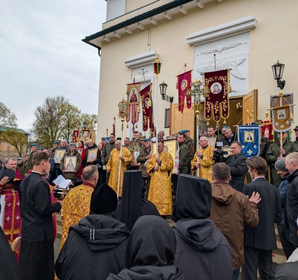 Престольный праздник в Бобруйске: в Мироносицком монастыре почтили память святых жён-мироносиц 