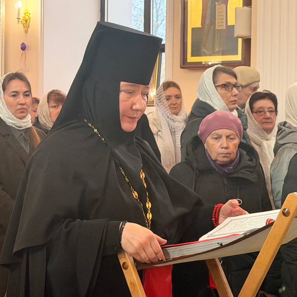 Престольный праздник в Бобруйске: в Мироносицком монастыре почтили память святых жён-мироносиц 