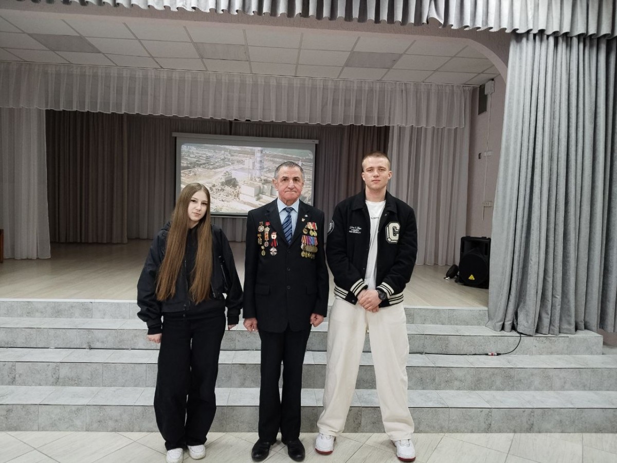 В Бобруйском торгово-экономическом колледже почтили память жертв Чернобыльской трагедии