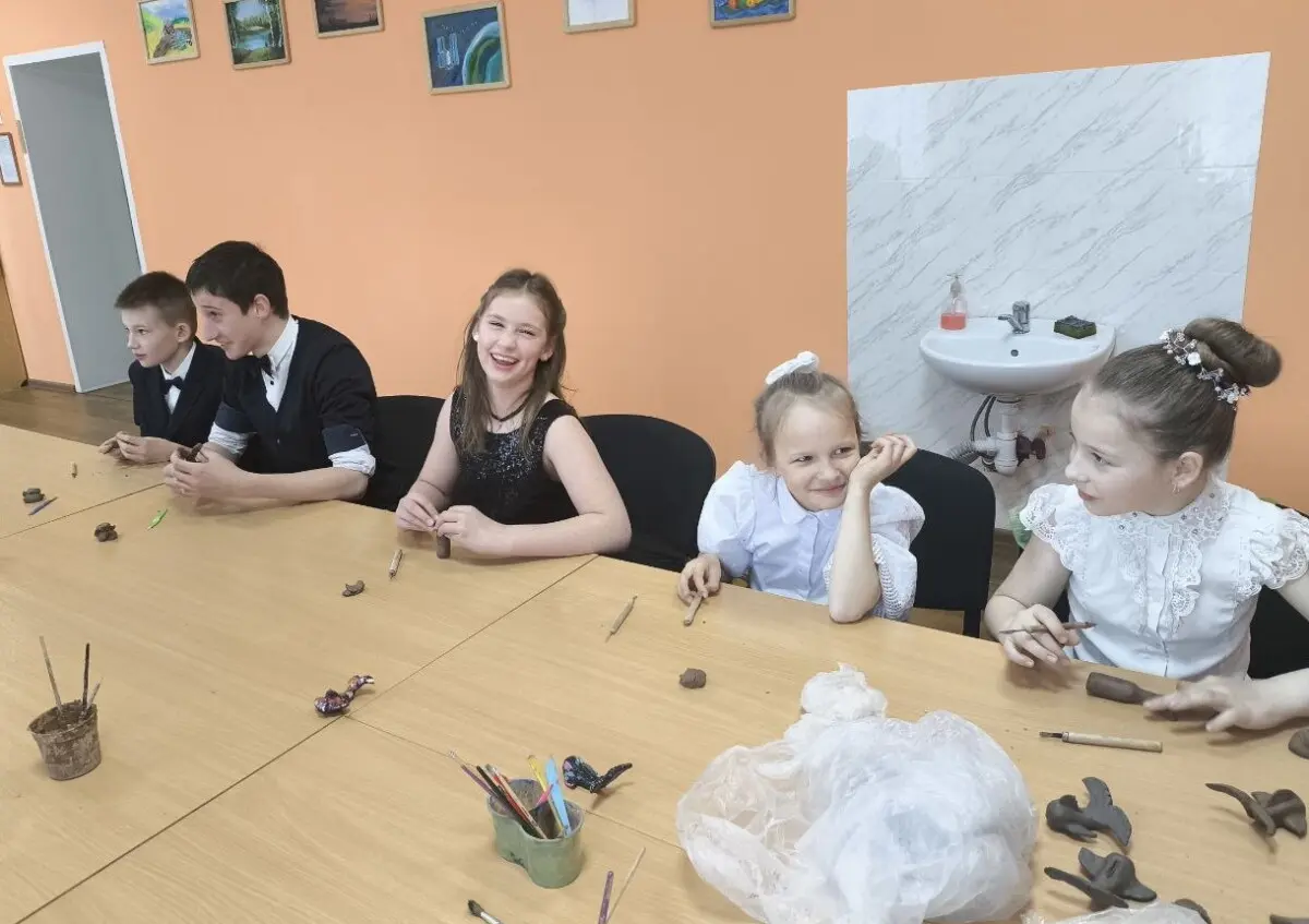 Учащиеся Бобруйской детской школы искусств успешно выступили на конкурсе &laquo;Звуки мечты&raquo; в Кличеве