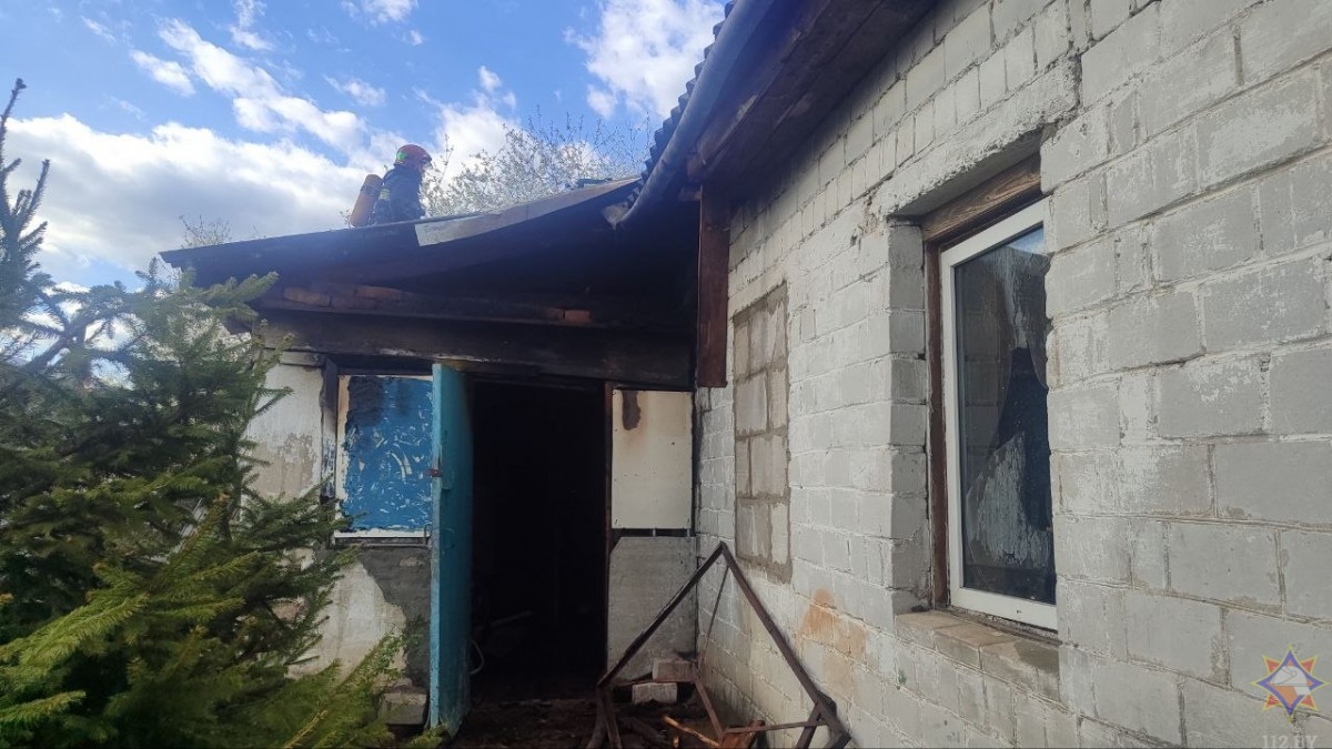 Бобруйский спасатель Сергей Саков в свой выходной спас соседа и предотвратил взрыв газового баллона