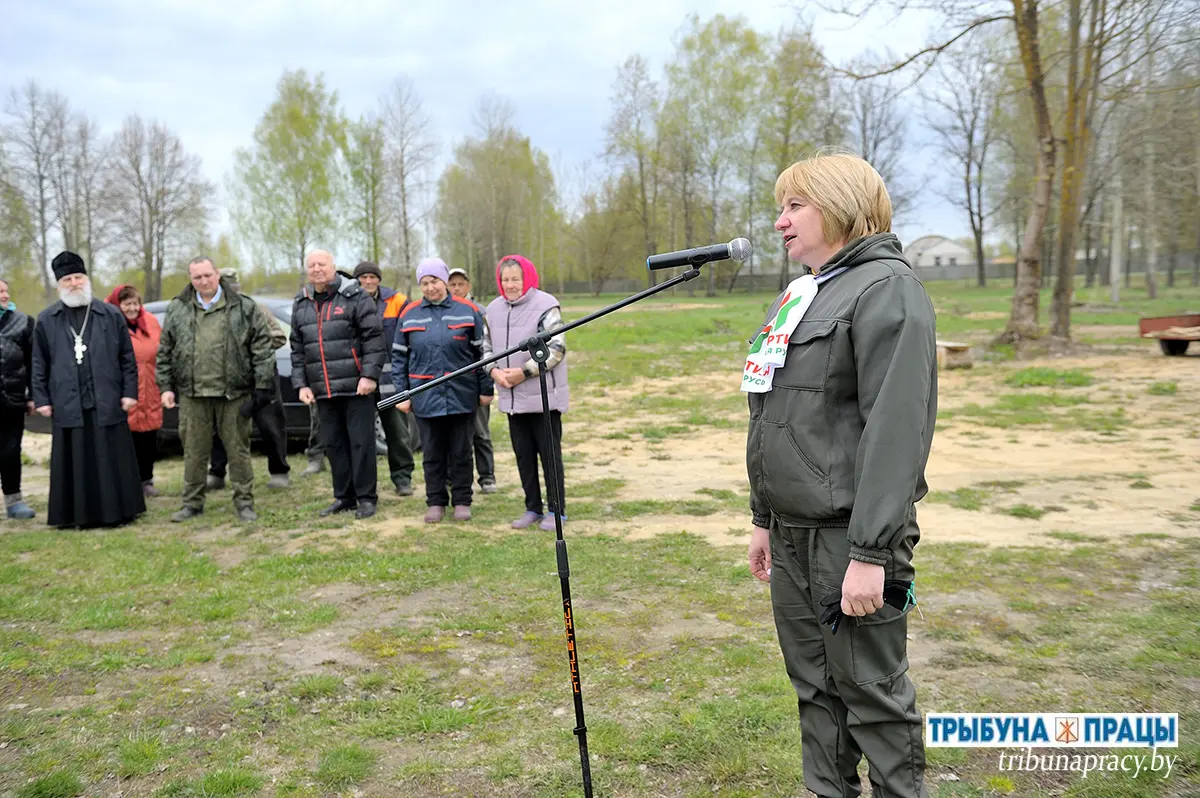 В деревне Осово Бобруйского района заложили сквер при храме преподобного Серафима Саровского