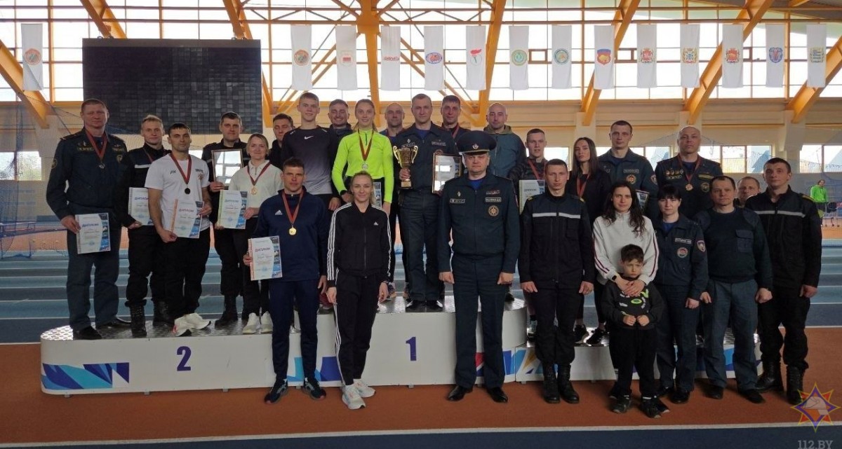 Бобруйский ГРОЧС занял 2 место в чемпионате по служебному многоборью в Могилеве