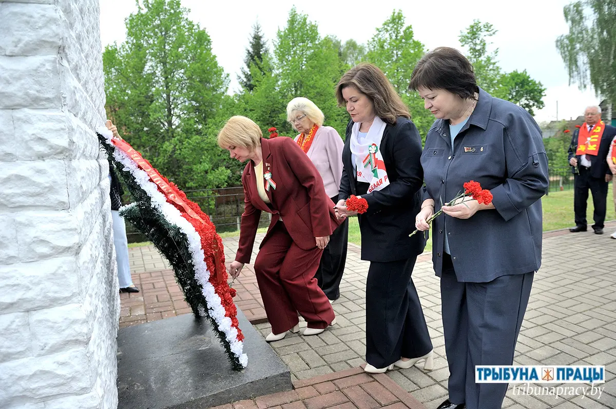 Торжественно и патриотично: Бобруйский район отметил День государственных флага, герба и гимна