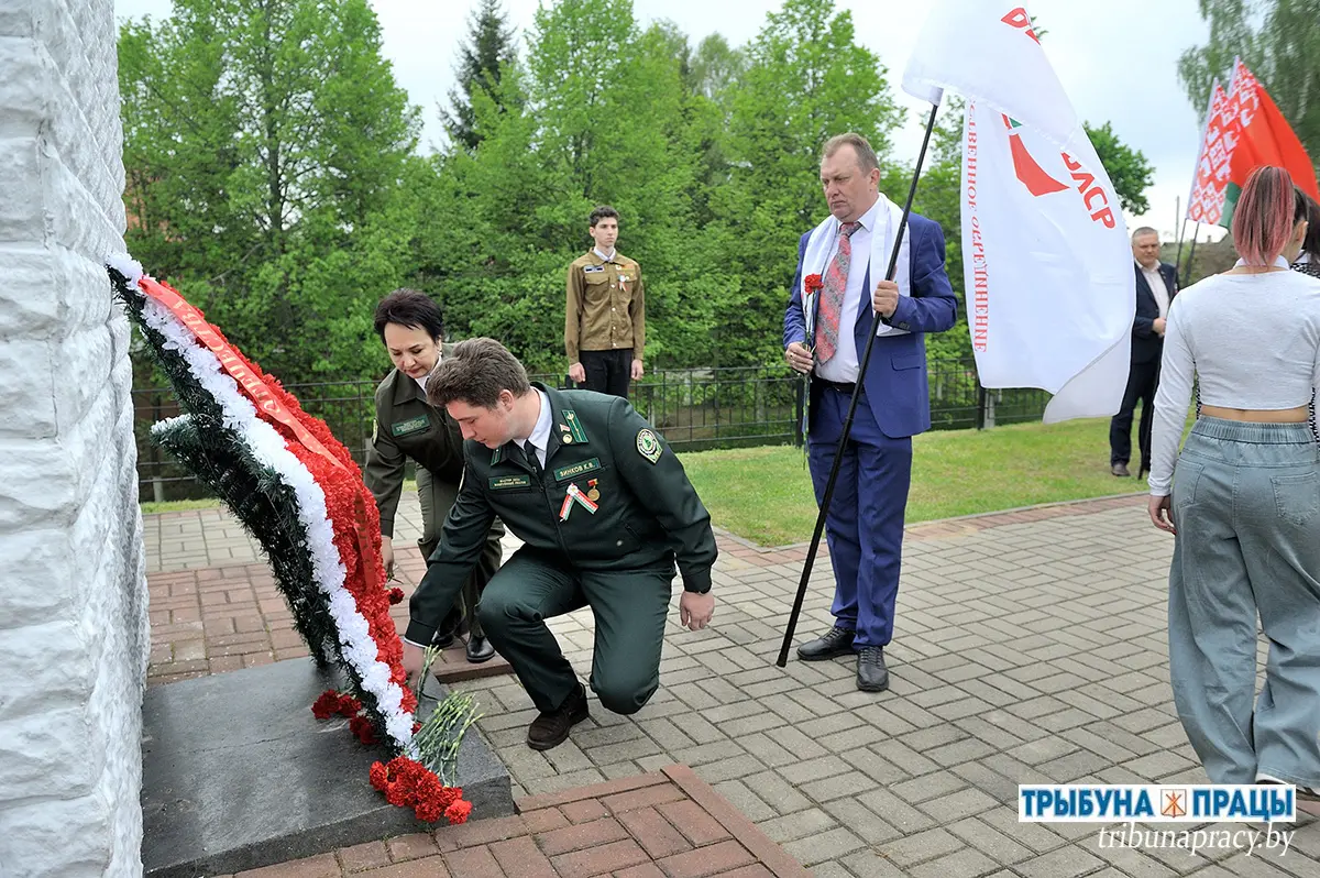 Торжественно и патриотично: Бобруйский район отметил День государственных флага, герба и гимна