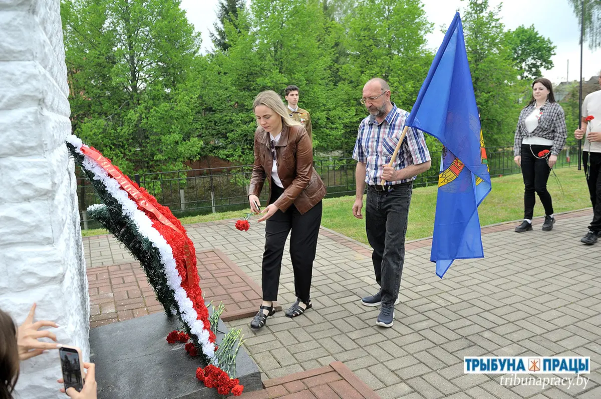 Торжественно и патриотично: Бобруйский район отметил День государственных флага, герба и гимна