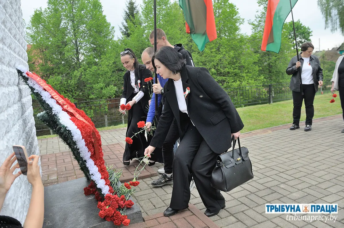 Торжественно и патриотично: Бобруйский район отметил День государственных флага, герба и гимна