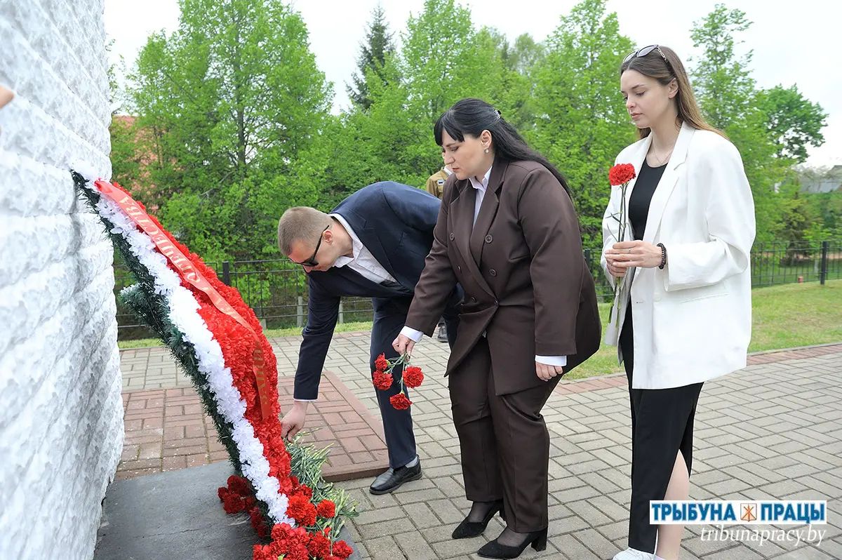 Торжественно и патриотично: Бобруйский район отметил День государственных флага, герба и гимна