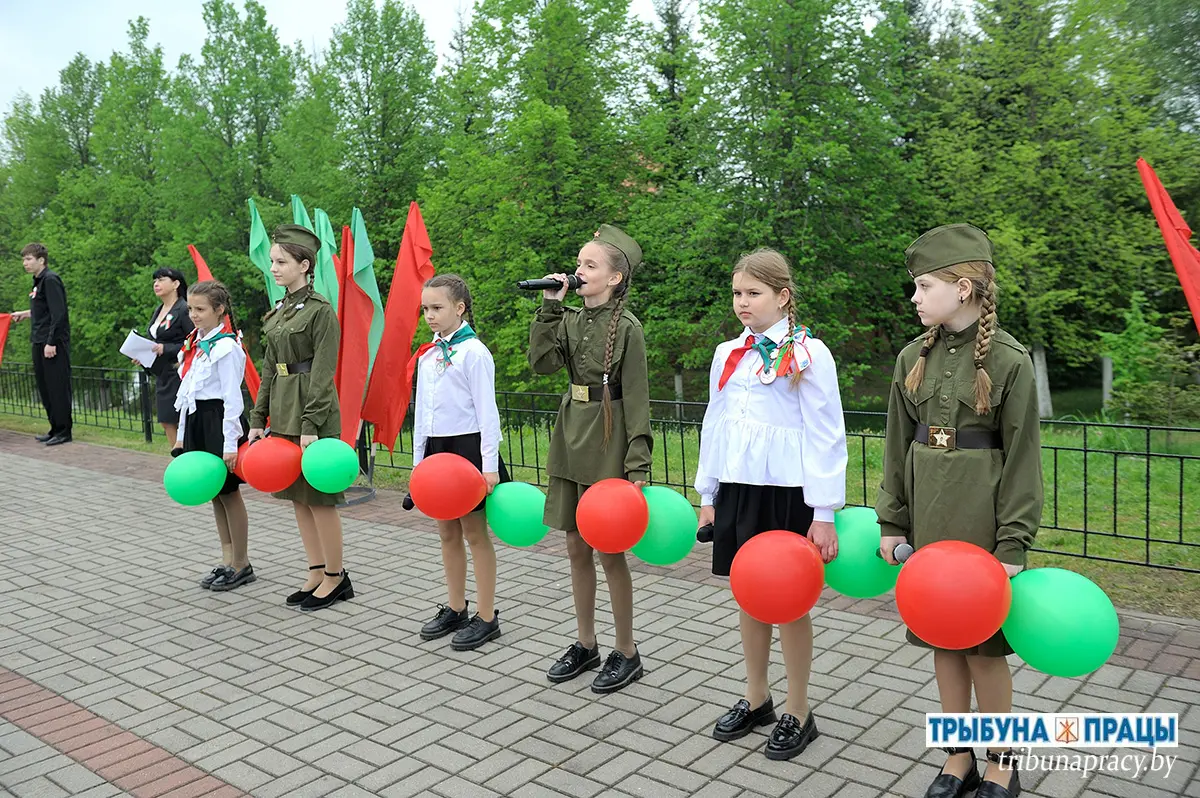Торжественно и патриотично: Бобруйский район отметил День государственных флага, герба и гимна