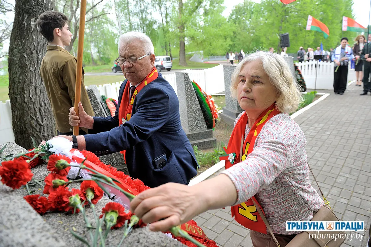 Торжественно и патриотично: Бобруйский район отметил День государственных флага, герба и гимна