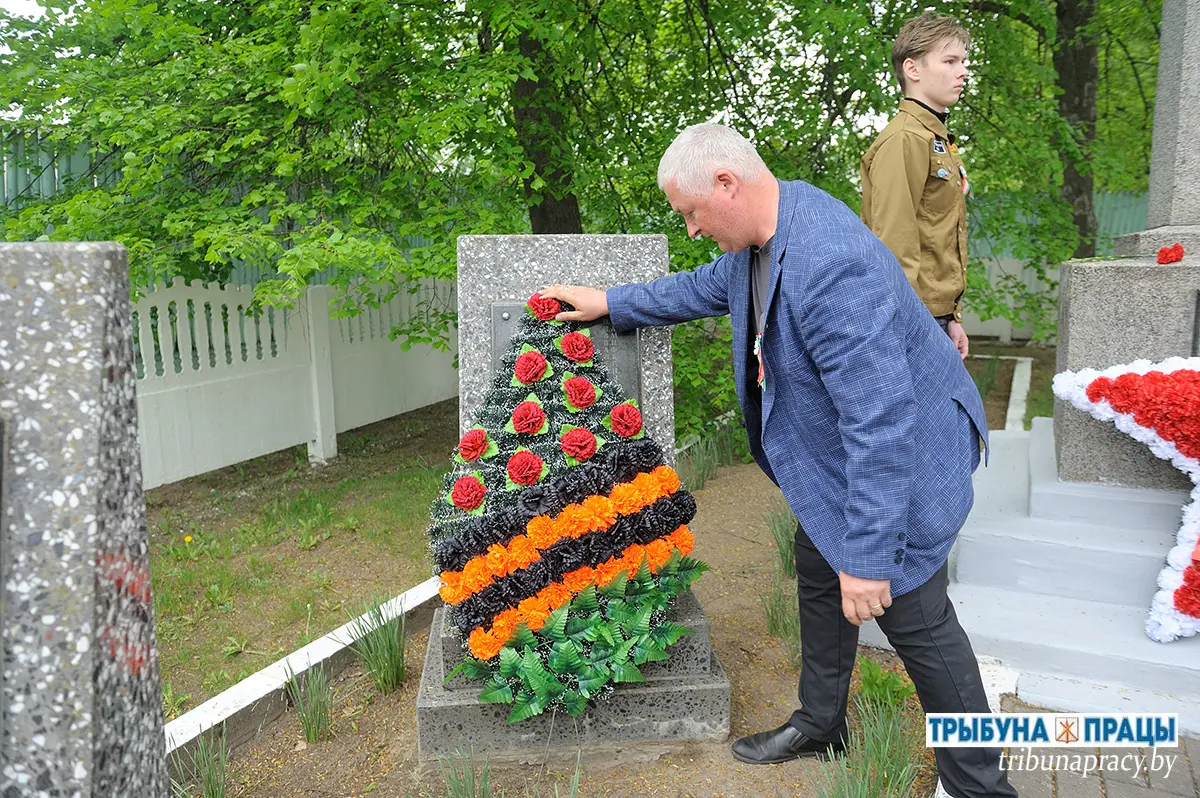 Торжественно и патриотично: Бобруйский район отметил День государственных флага, герба и гимна