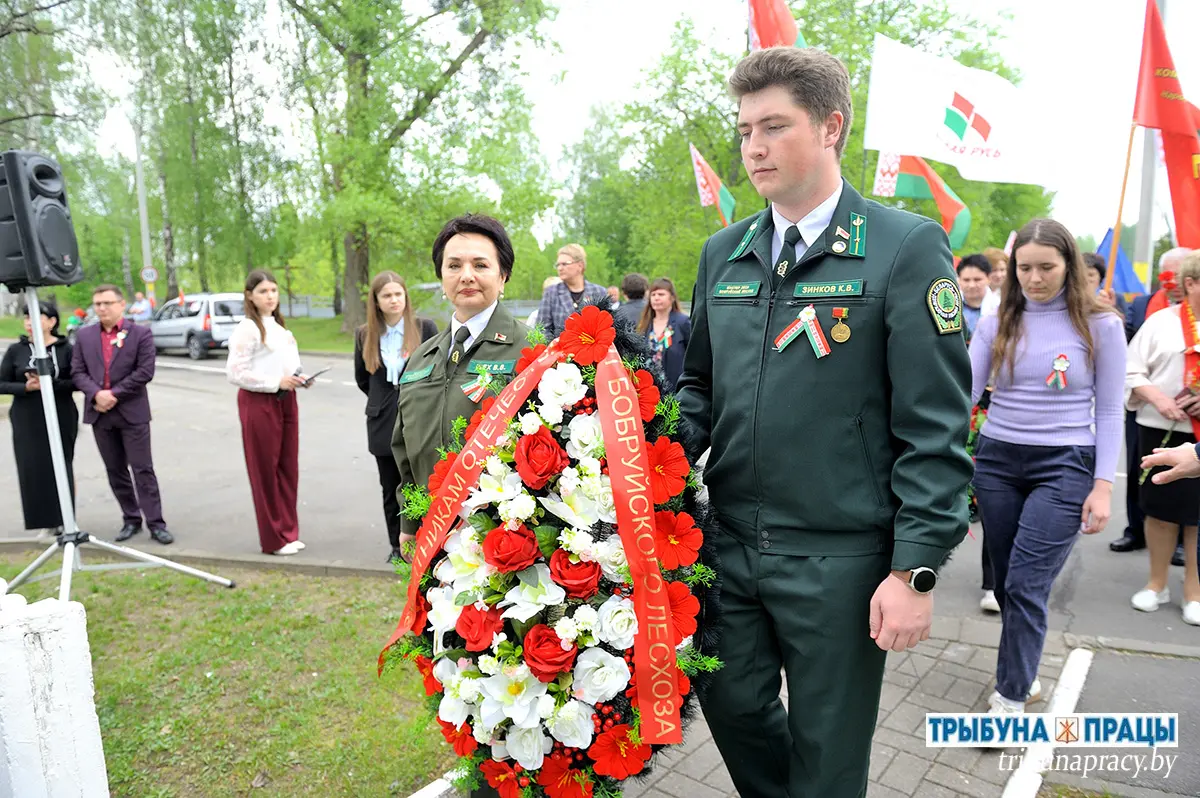 Торжественно и патриотично: Бобруйский район отметил День государственных флага, герба и гимна