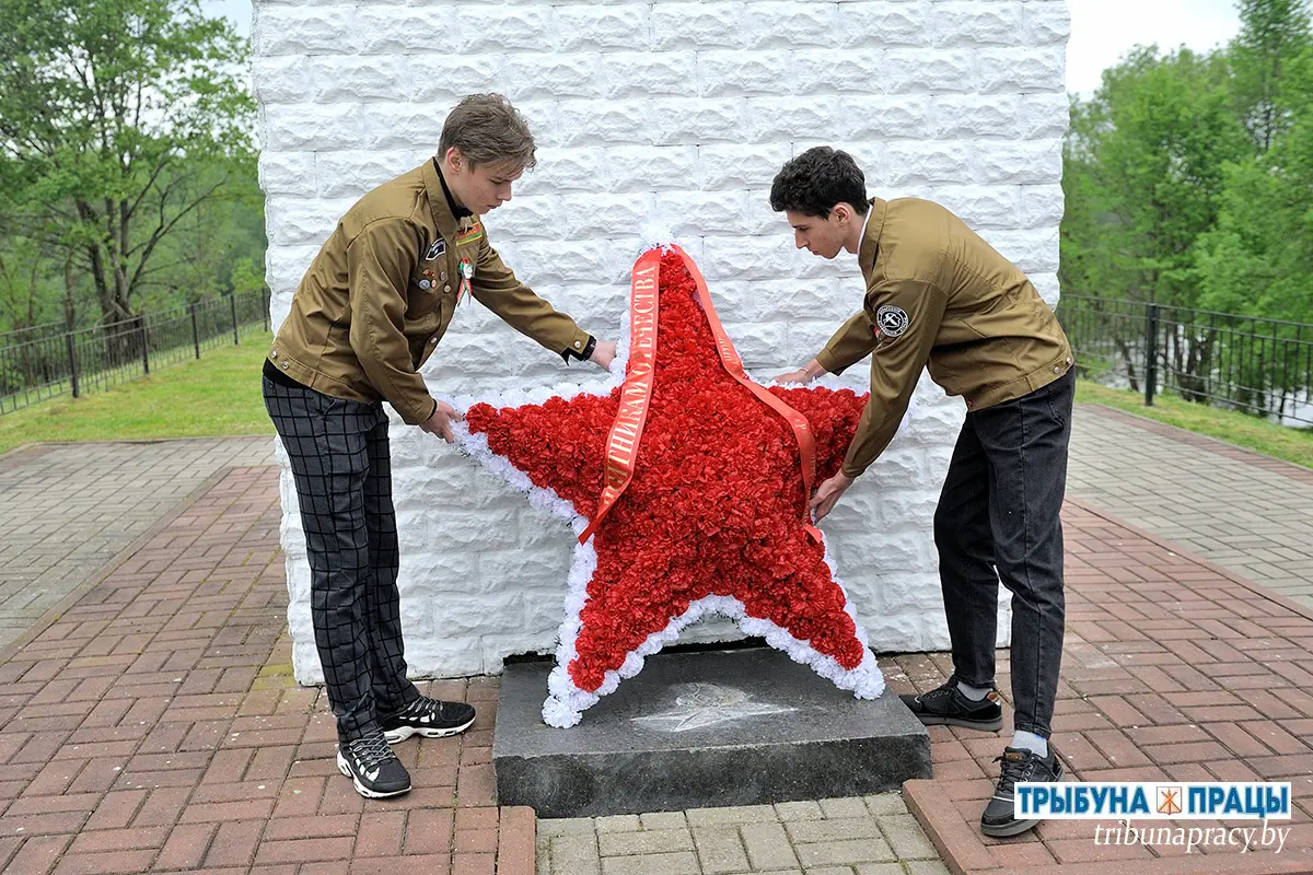 Торжественно и патриотично: Бобруйский район отметил День государственных флага, герба и гимна