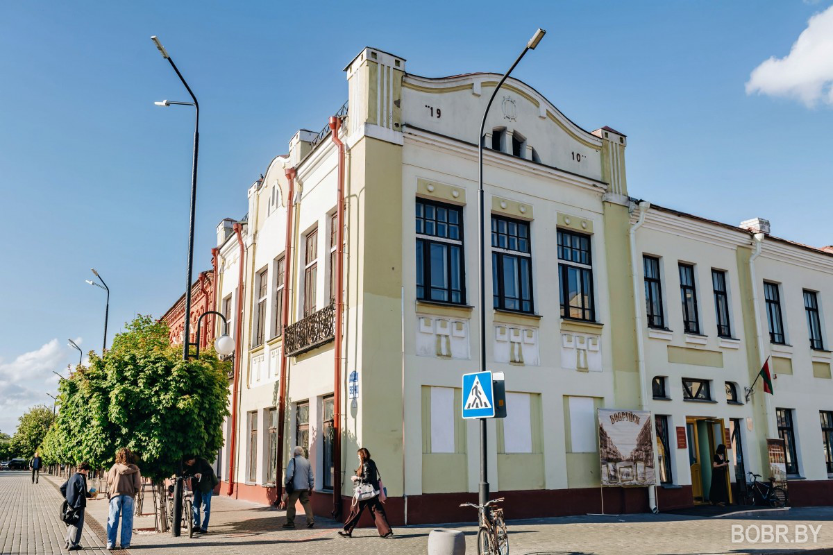 &laquo;Ночь музеев-2026&raquo; в Бобруйске собрала сотни гостей: музыка, ремесла и путешествие в прошлое