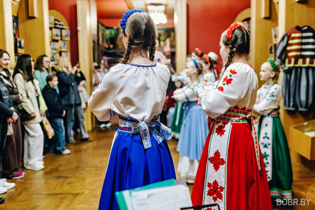 &laquo;Ночь музеев-2026&raquo; в Бобруйске собрала сотни гостей: музыка, ремесла и путешествие в прошлое