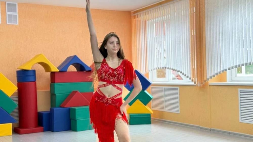 Танцы, песни и улыбки: в Бобруйске отметили День семьи концертом для детей и матерей