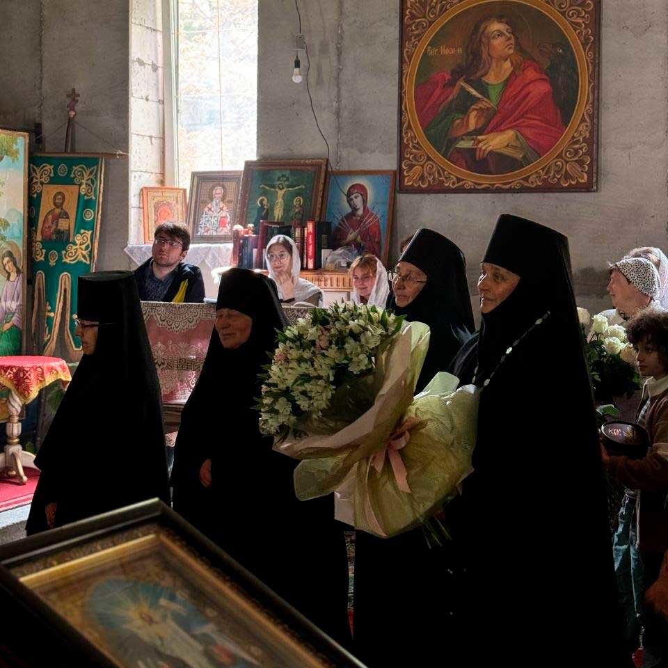 Епископ Бобруйский и Быховский Серафим возглавил Божественную литургию в мужском монастыре иконы Божией Матери в Прощанской пустыни Епископ Бобруйский и Быховский Серафим возглавил Божественную литургию в мужском монастыре иконы Божией Матери в Прощанской пустыни