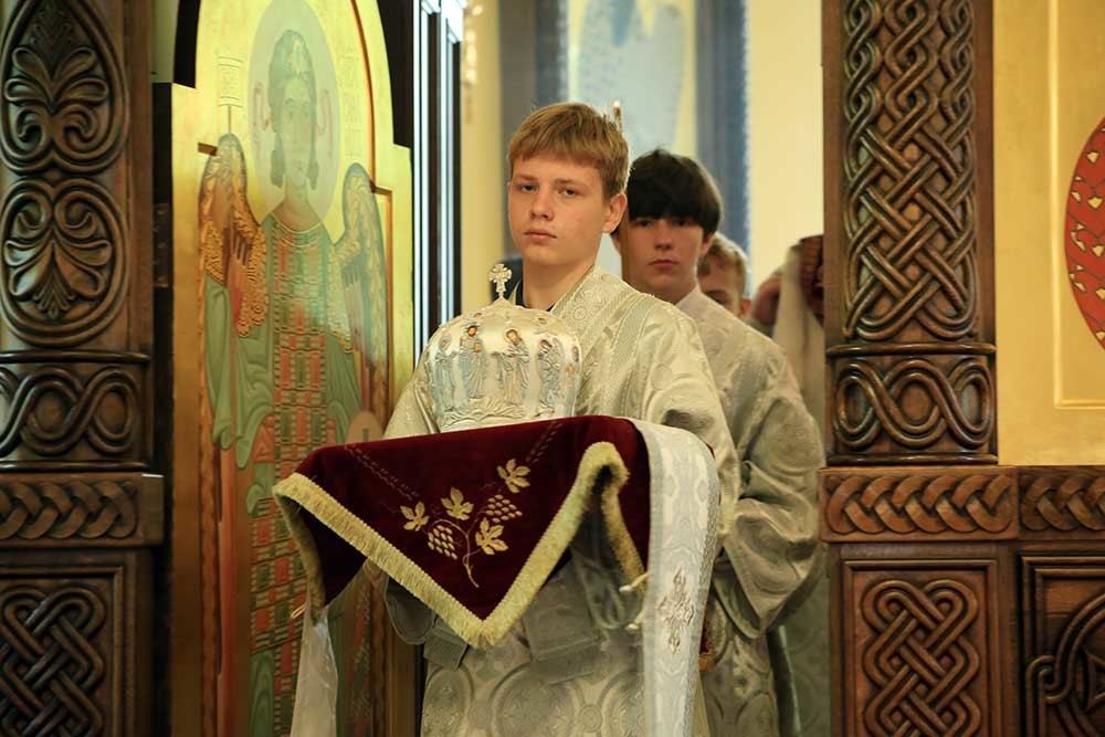 Епископ Бобруйский и Быховский Серафим совершил божественную литургию в кафедральном соборе святителя Николая в праздник Вознесения Господня Епископ Бобруйский и Быховский Серафим совершил божественную литургию в кафедральном соборе святителя Николая в праздник Вознесения Господня