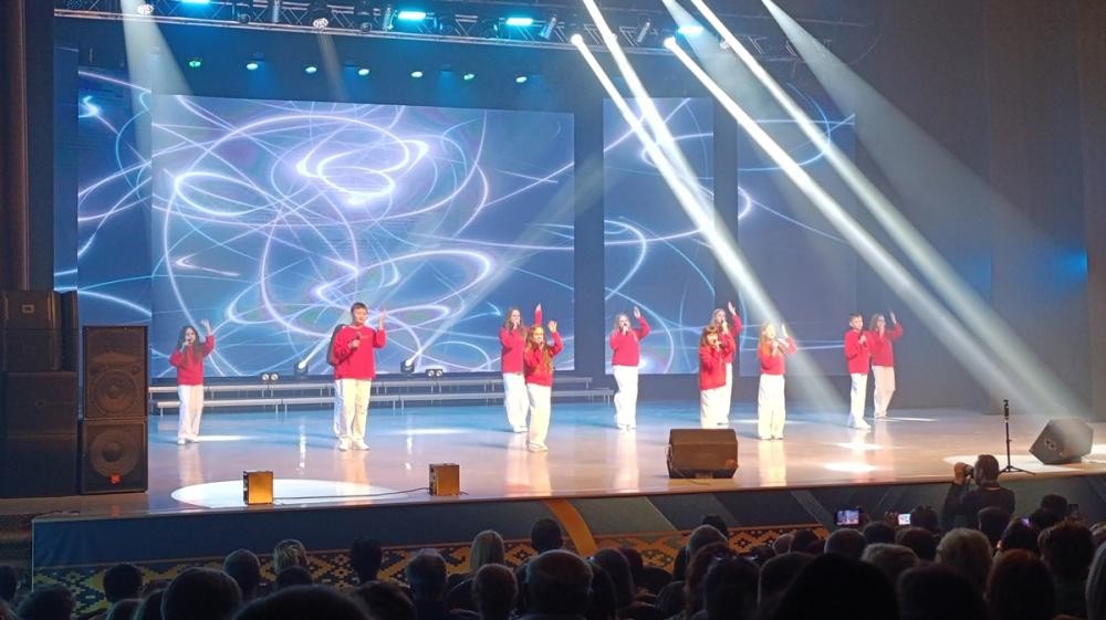 «Блік», «Индиго» и «Я и танец»: в Бобруйске прошёл отчётный концерт «Обретая мечту» «Блік», «Индиго» и «Я и танец»: в Бобруйске прошёл отчётный концерт «Обретая мечту»