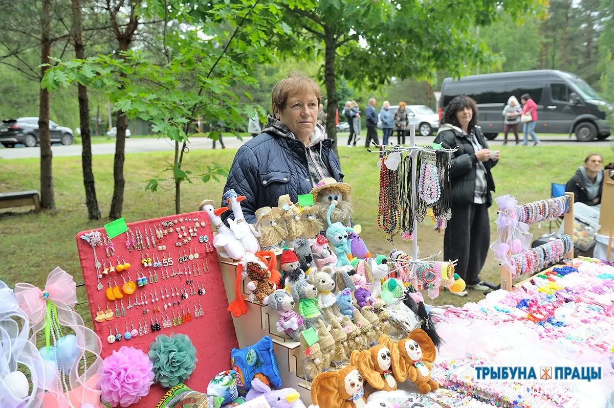 Троица, 466-летие Петровичей и юбилей «Спадарушкі»: в Бобруйском районе прошел особый праздник Троица, 466-летие Петровичей и юбилей «Спадарушкі»: в Бобруйском районе прошел особый праздник